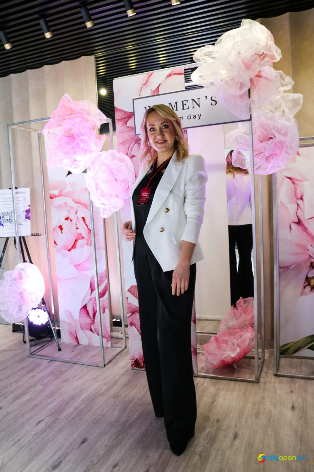 05/03/23 Women’s forum day @ Рестобар Большой