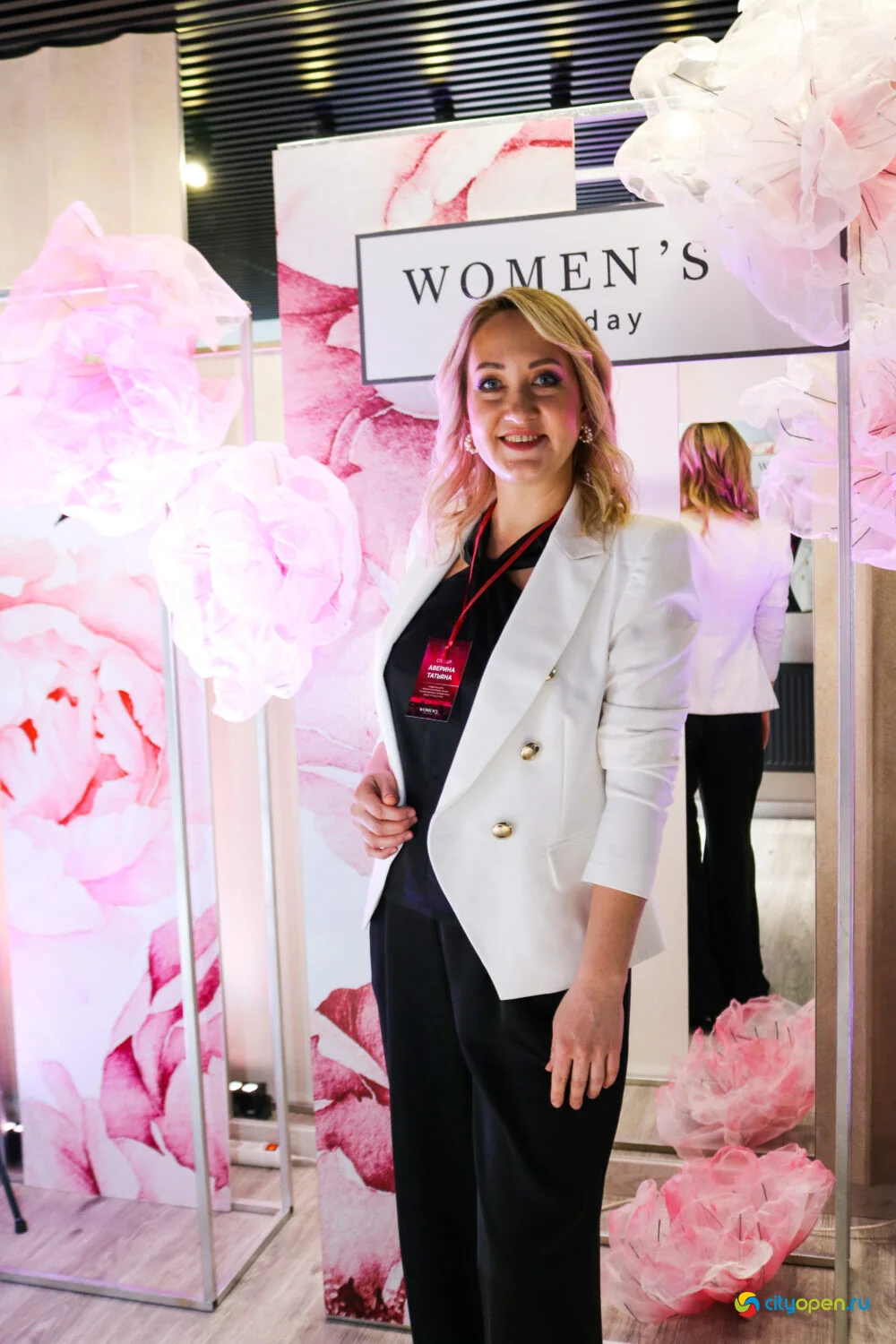 05/03/23 Women’s forum day @ Рестобар Большой