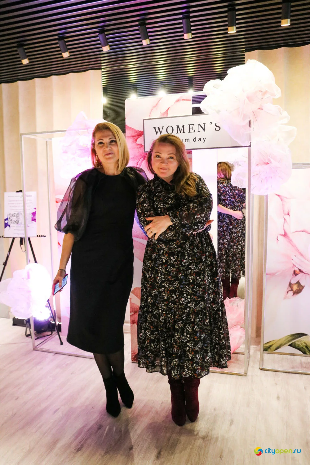 05/03/23 Women’s forum day @ Рестобар Большой