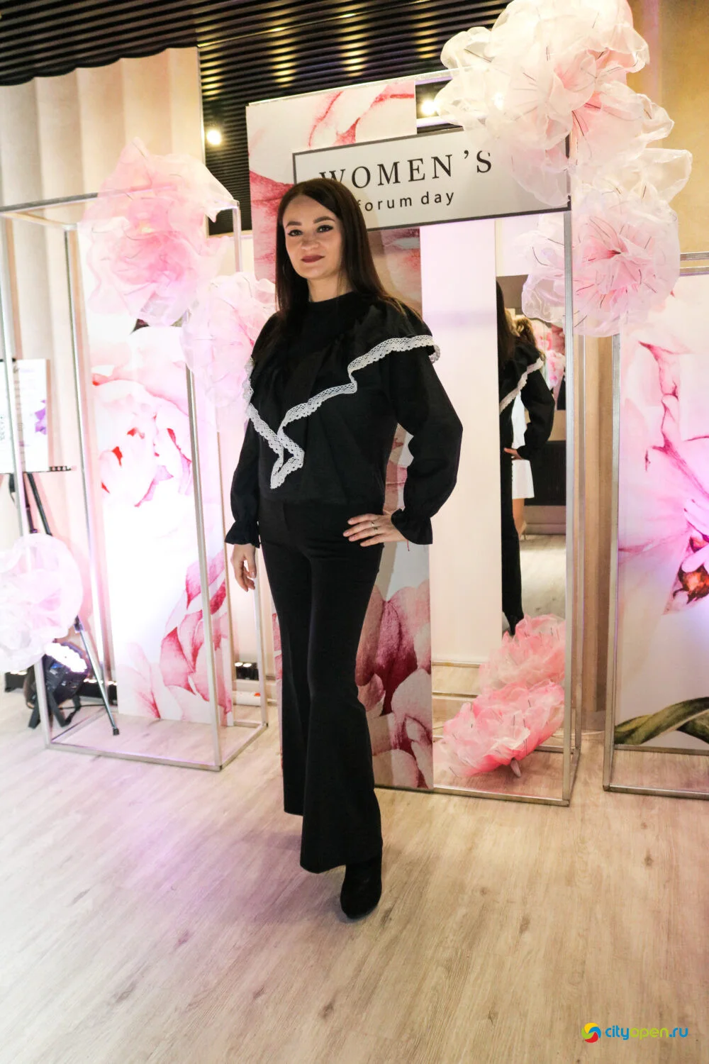 05/03/23 Women’s forum day @ Рестобар Большой