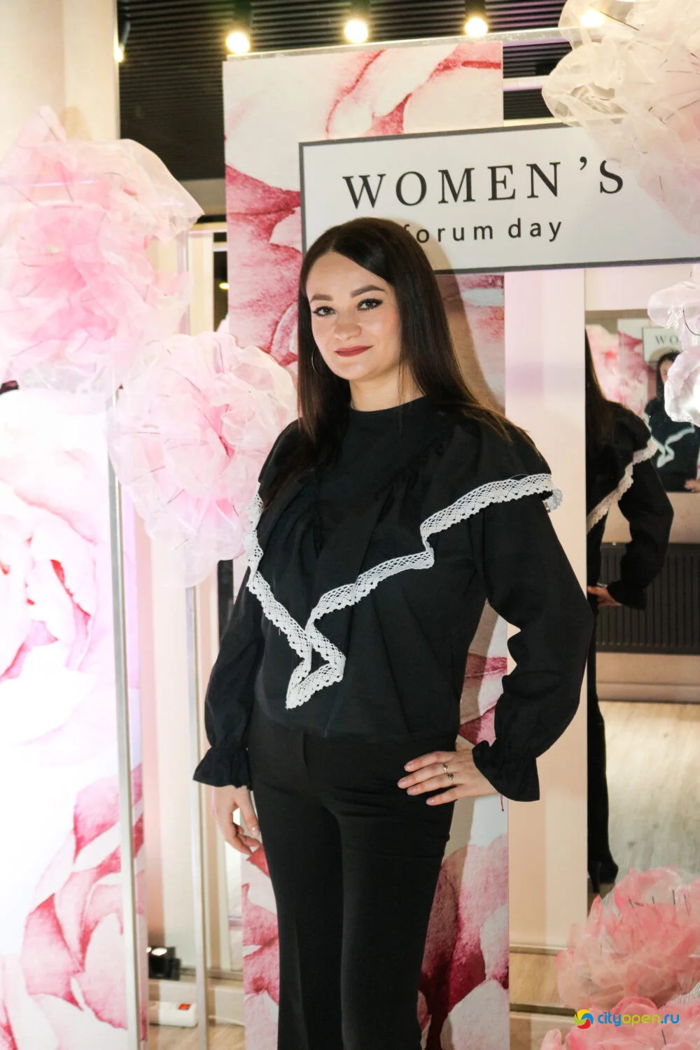 05/03/23 Women’s forum day @ Рестобар Большой
