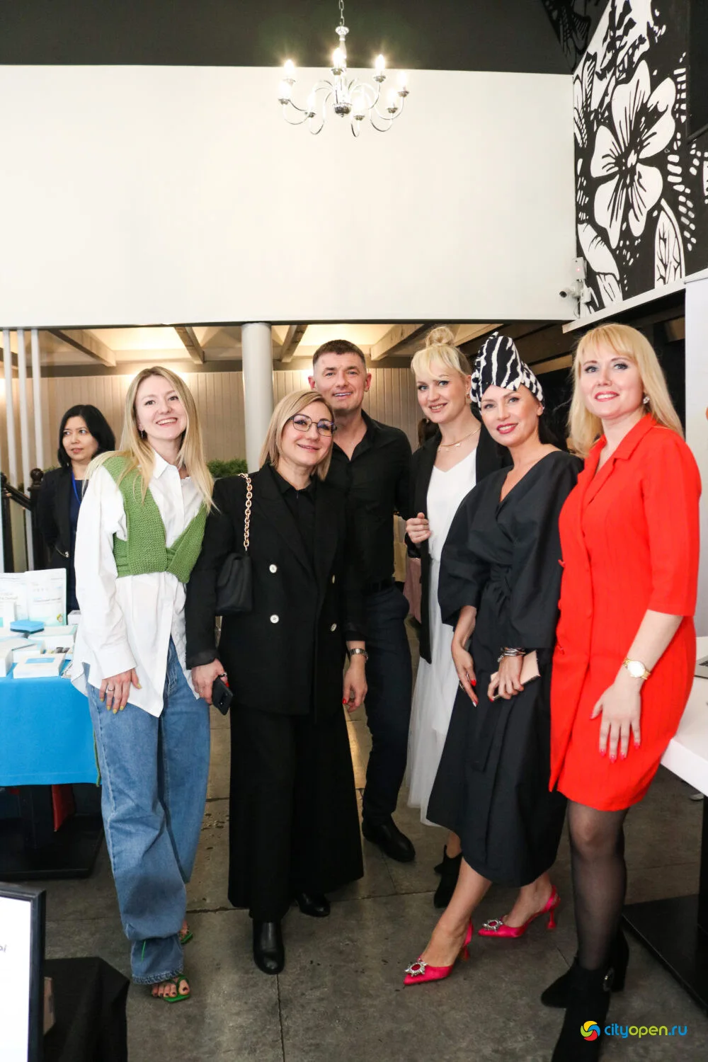 05/03/23 Women’s forum day @ Рестобар Большой