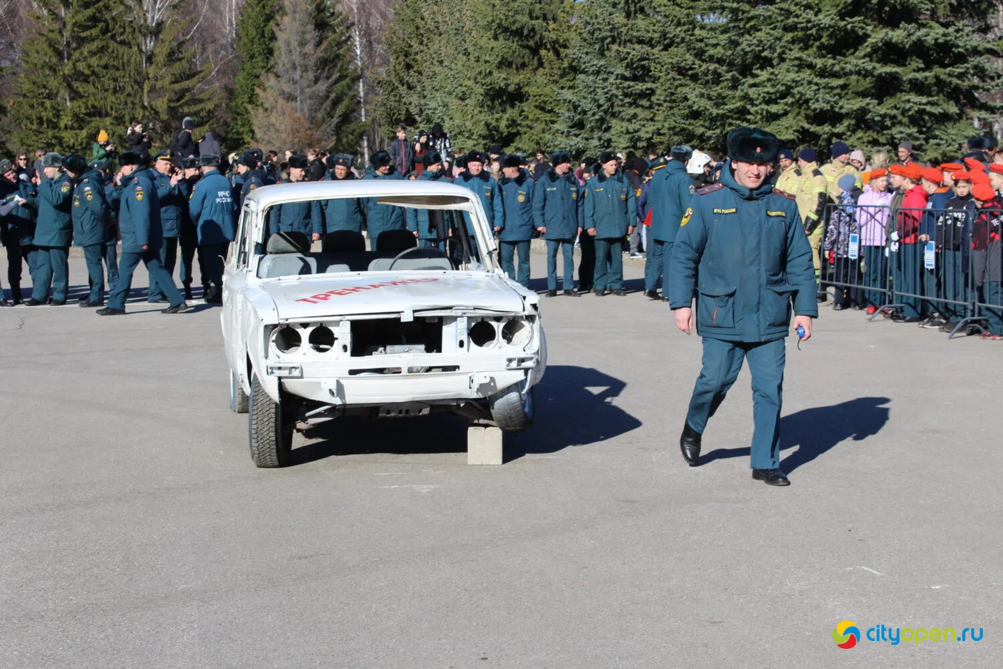 30/03/23 Республиканские соревнования по проведению работ при ликвидации ЧС на автотранспорте | Стерлитамак. Площадь перед ГДК
