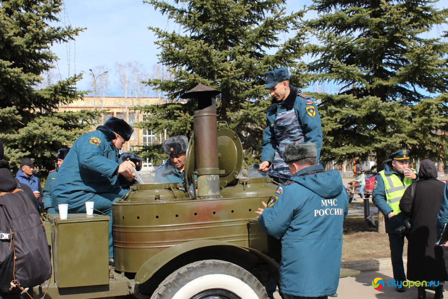 30/03/23 Республиканские соревнования по проведению работ при ликвидации ЧС на автотранспорте | Стерлитамак. Площадь перед ГДК