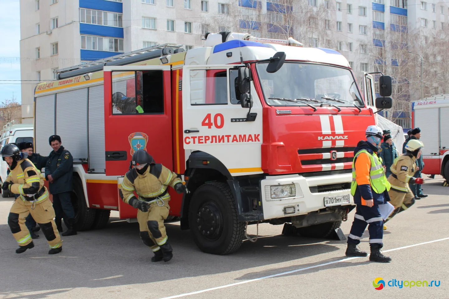 30/03/23 Республиканские соревнования по проведению работ при ликвидации ЧС на автотранспорте | Стерлитамак. Площадь перед ГДК