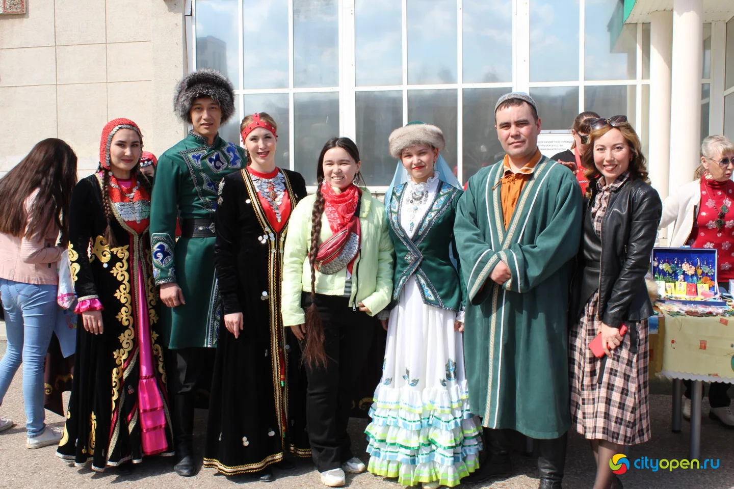 20/04/23 День национального костюма | СГТКО