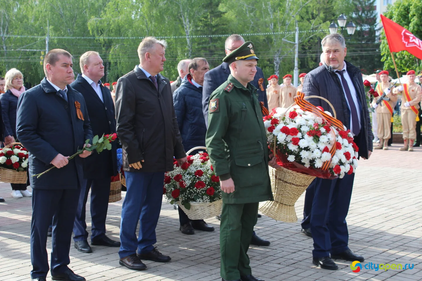 9/05/23 День Победы в Стерлитамаке | Возложение цветов и шествие