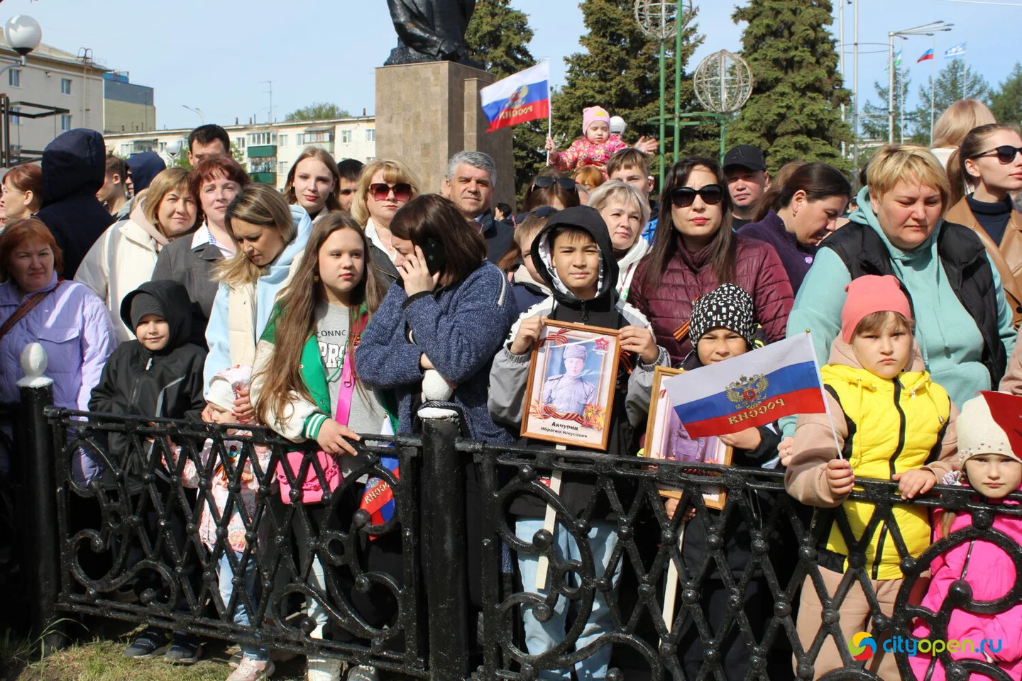 9/05/23 День Победы в Стерлитамаке | Возложение цветов и шествие