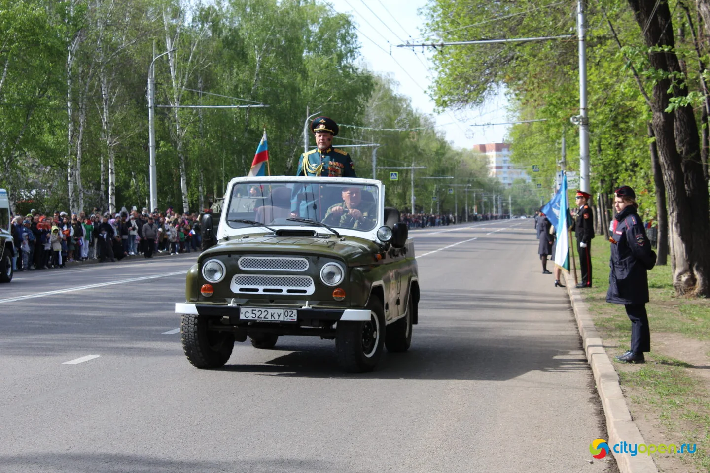 9/05/23 День Победы в Стерлитамаке | Возложение цветов и шествие