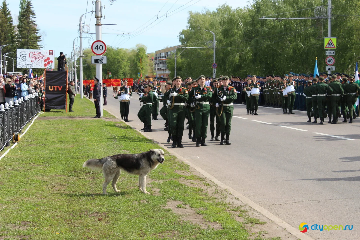 9/05/23 День Победы в Стерлитамаке | Возложение цветов и шествие