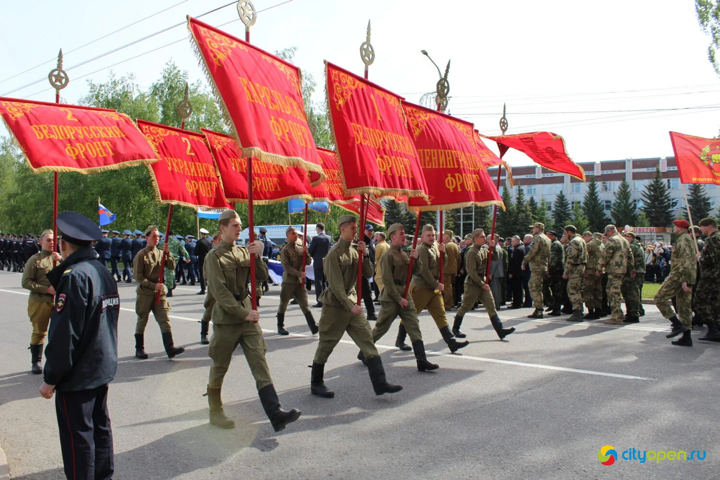 9/05/23 День Победы в Стерлитамаке | Возложение цветов и шествие