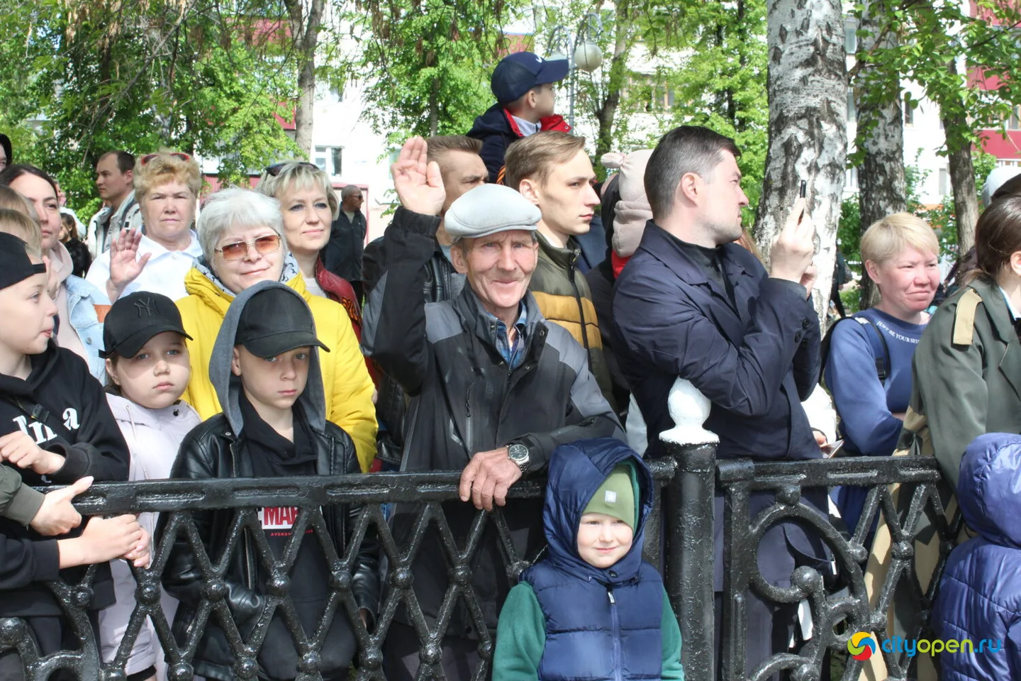 9/05/23 День Победы в Стерлитамаке | Возложение цветов и шествие