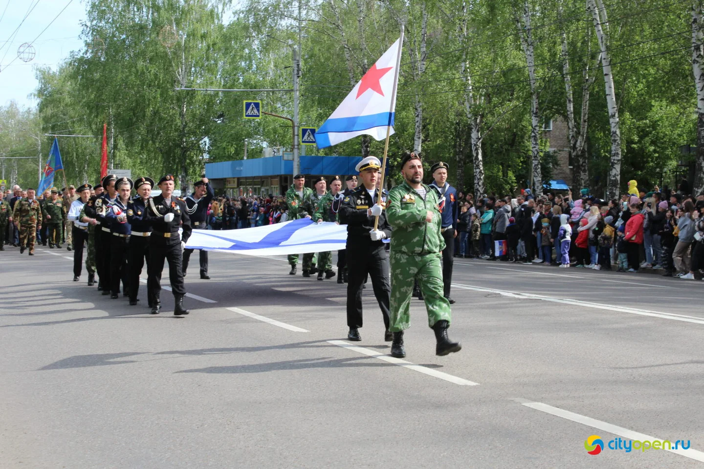 9/05/23 День Победы в Стерлитамаке | Возложение цветов и шествие