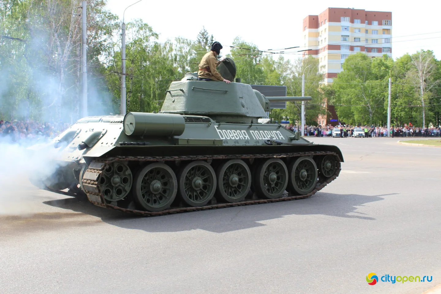 9/05/23 День Победы в Стерлитамаке | Возложение цветов и шествие