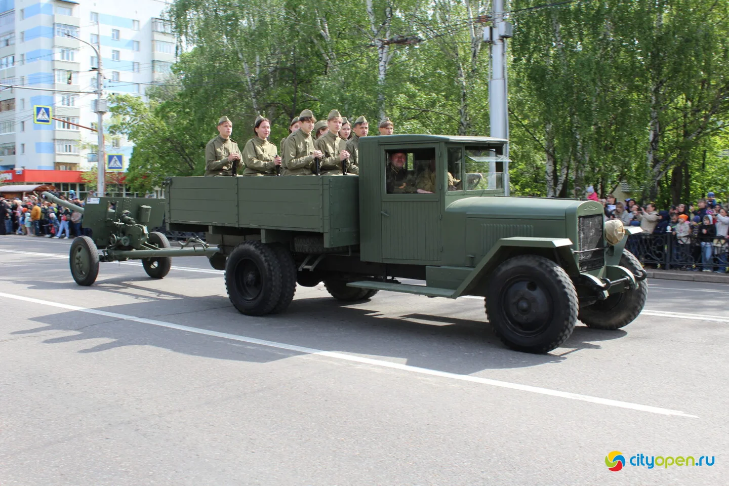 9/05/23 День Победы в Стерлитамаке | Возложение цветов и шествие