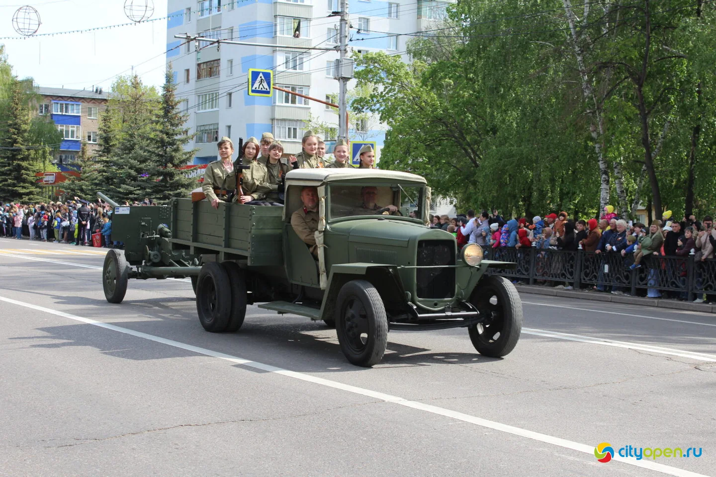 9/05/23 День Победы в Стерлитамаке | Возложение цветов и шествие