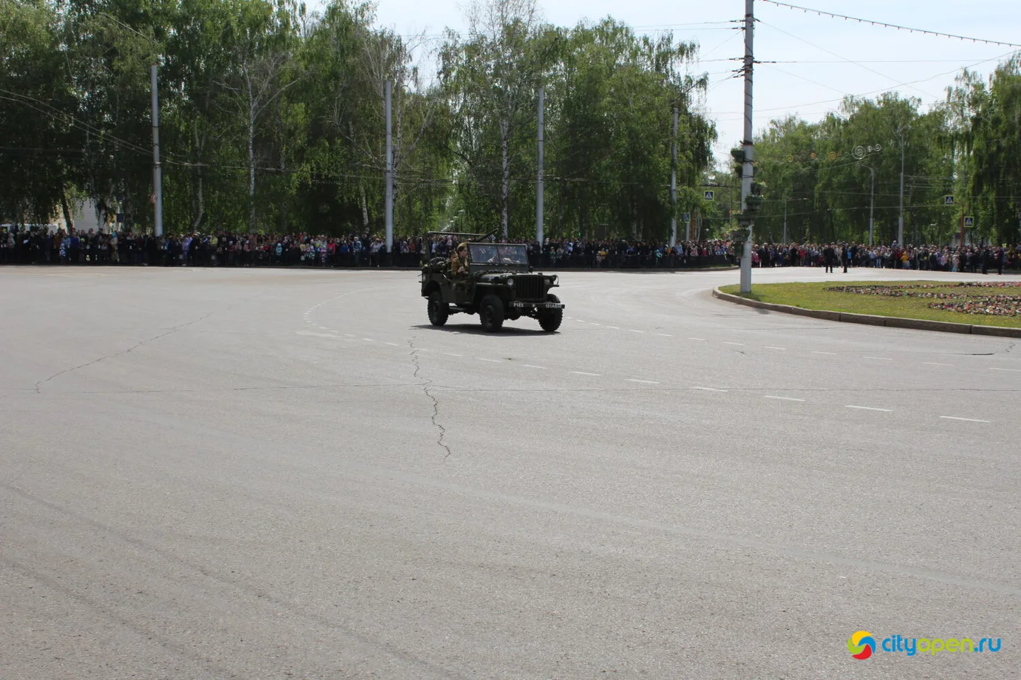9/05/23 День Победы в Стерлитамаке | Возложение цветов и шествие