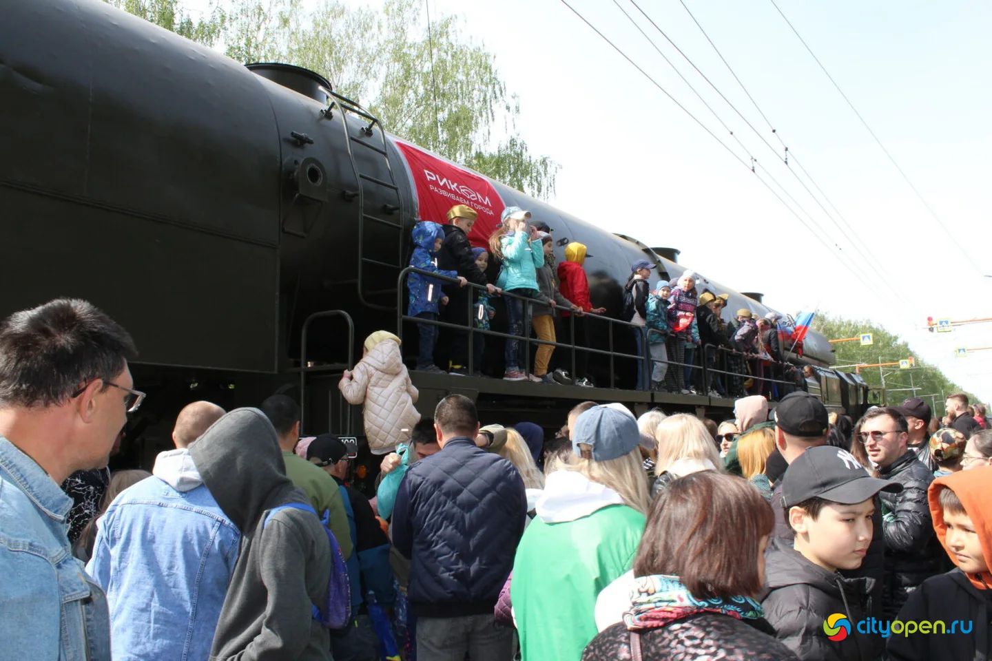 9/05/23 День Победы в Стерлитамаке | Возложение цветов и шествие
