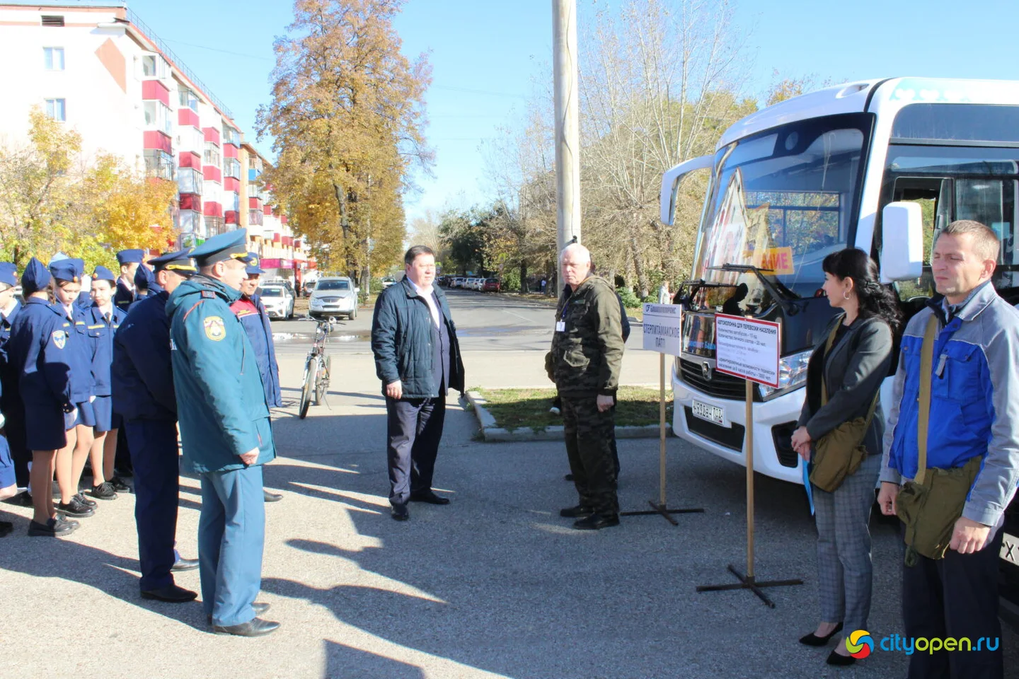 4/10/24 Смотр аварийно-спасательной техники Стерлитамака | Площадь перед ДК «Сода»