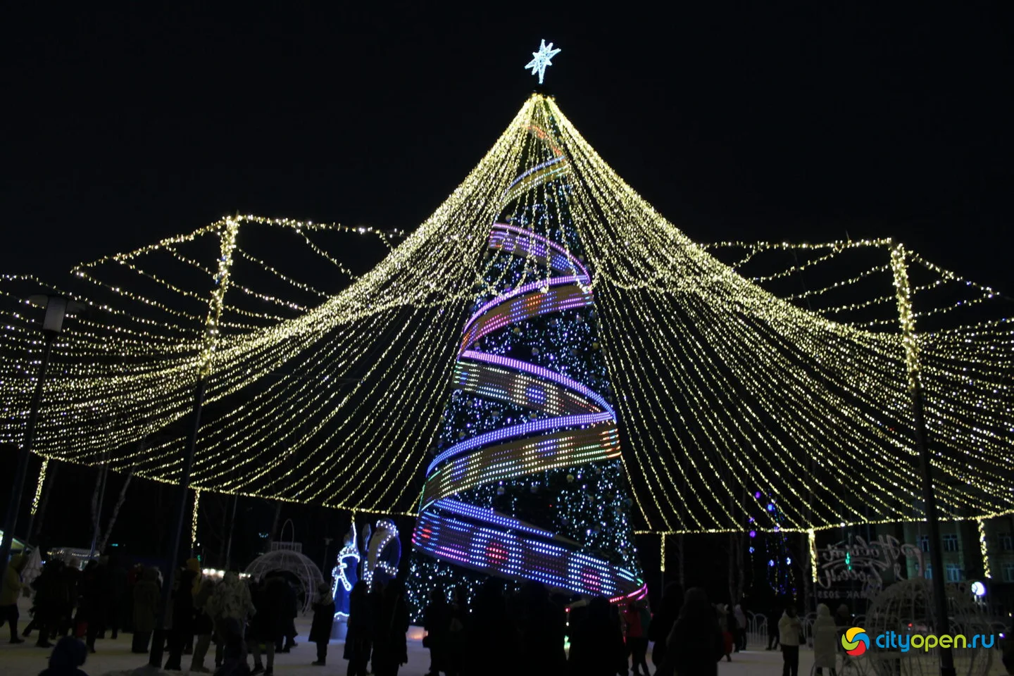 21/12/24 Открытие новогоднего городка перед ГДК