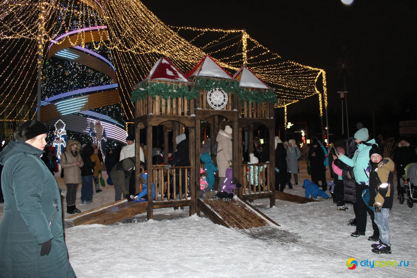 21/12/24 Открытие новогоднего городка перед ГДК
