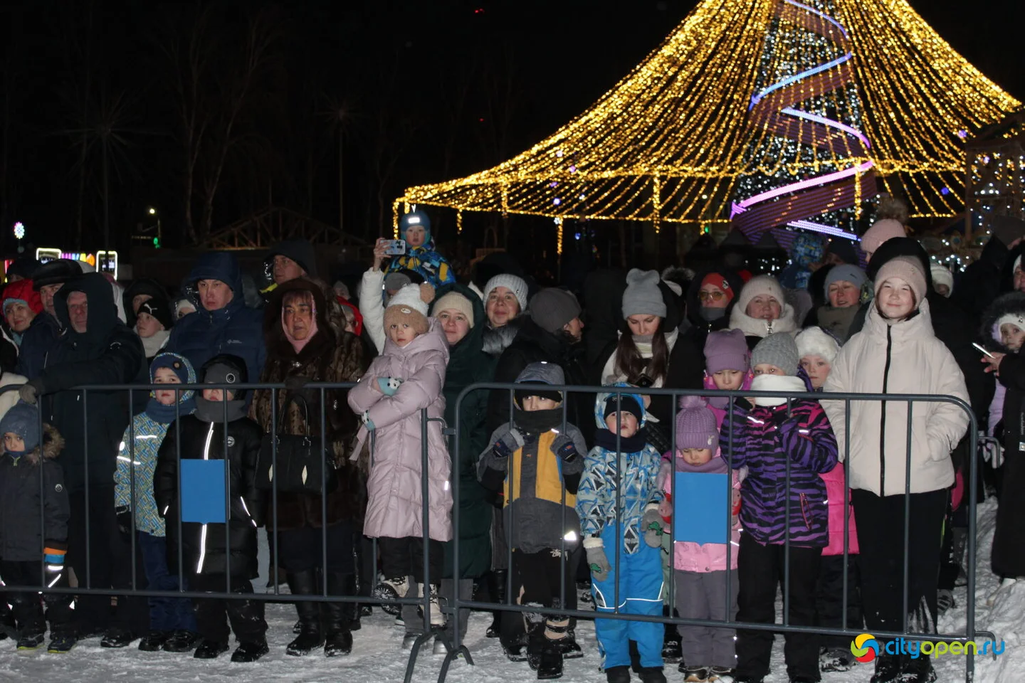 21/12/24 Открытие новогоднего городка перед ГДК