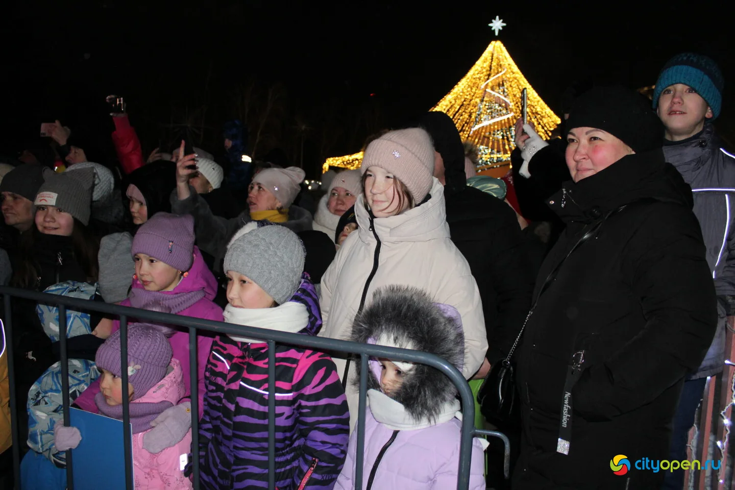 21/12/24 Открытие новогоднего городка перед ГДК