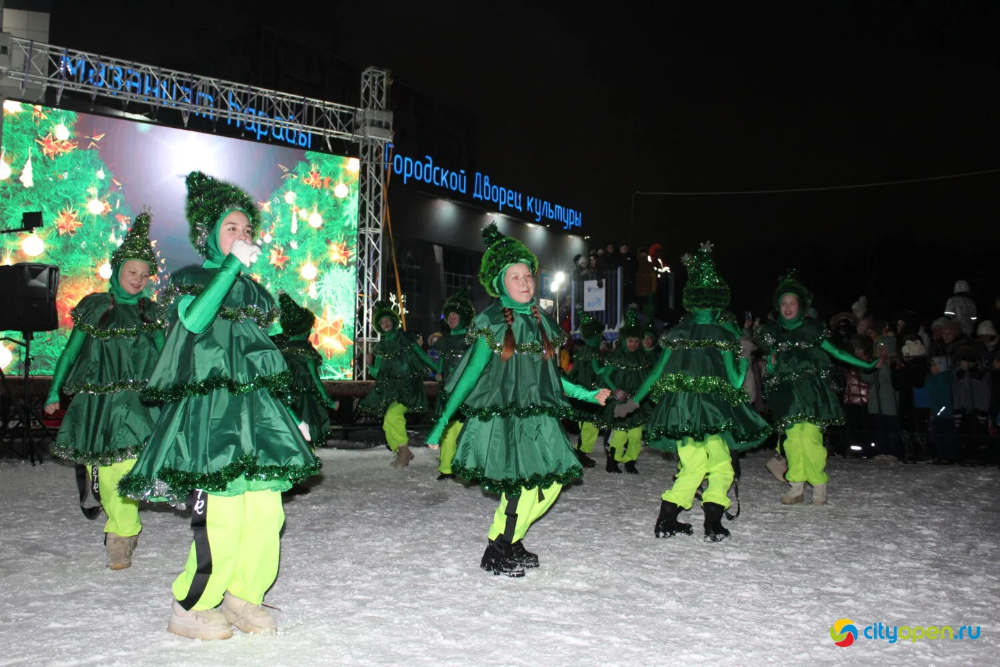 21/12/24 Открытие новогоднего городка перед ГДК