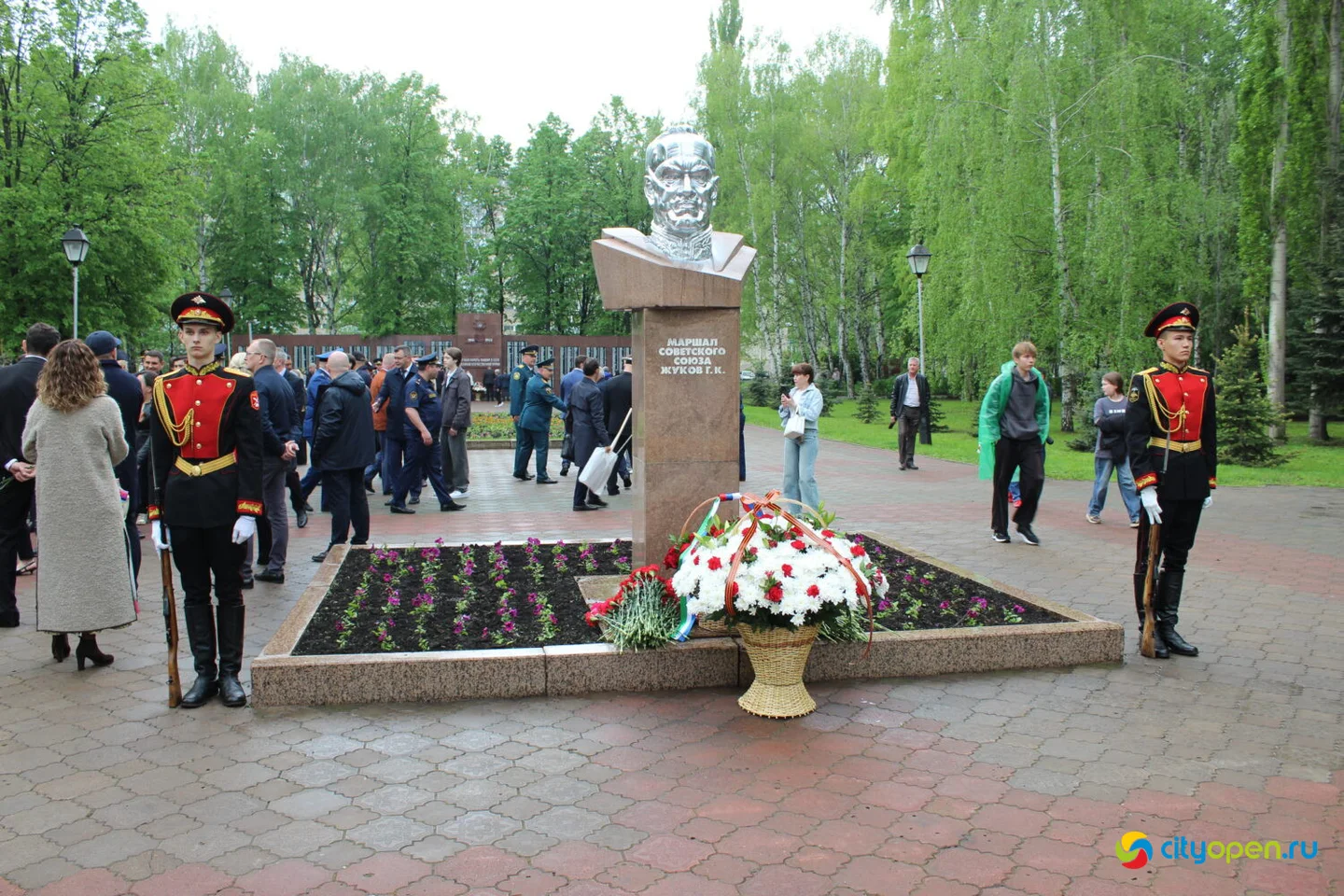 9/05/25 День Победы в Стерлитамаке | утренняя и дневная программы