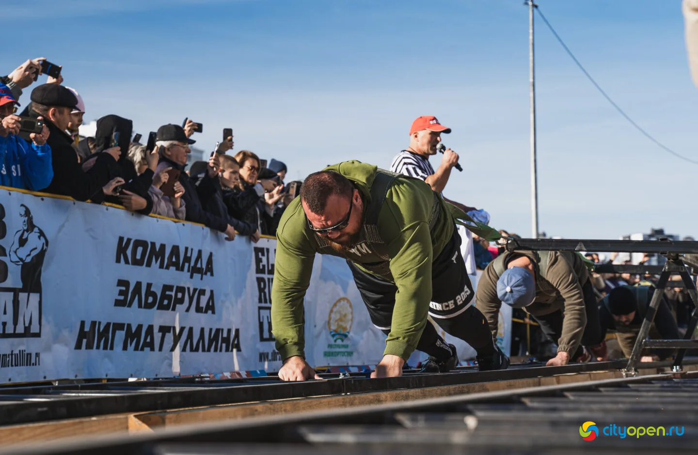 4/10/25 Мировой рекорд по буксировке ракетного комплекса «Тополь-М» @ пр. Октября