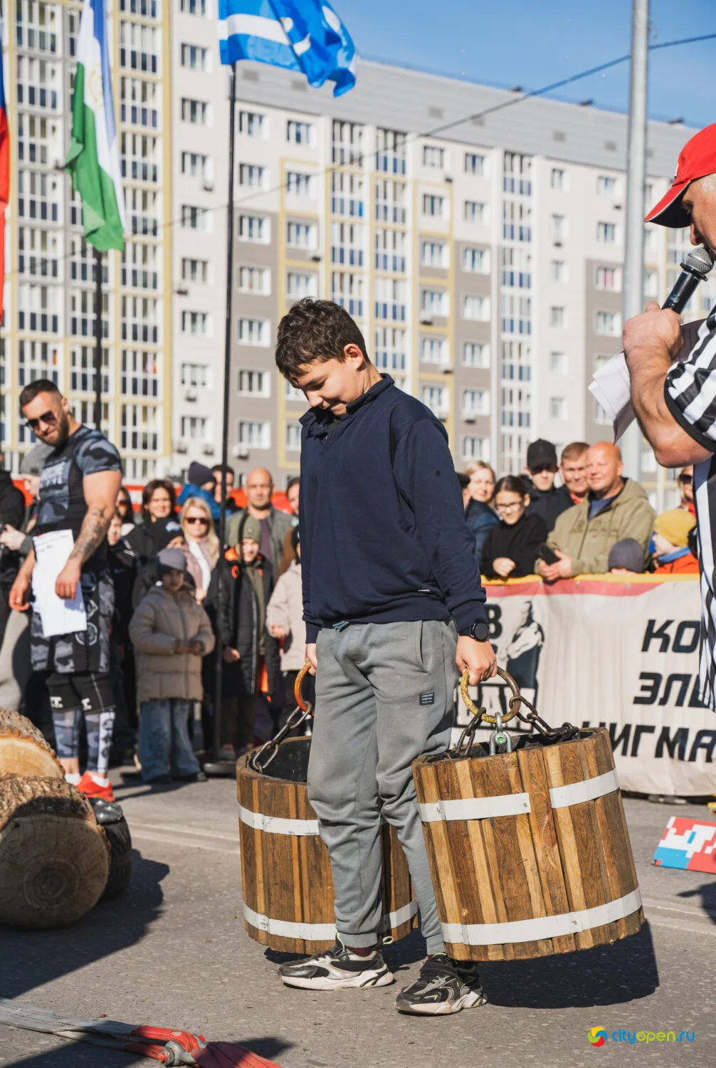 4/10/25 Мировой рекорд по буксировке ракетного комплекса «Тополь-М» @ пр. Октября