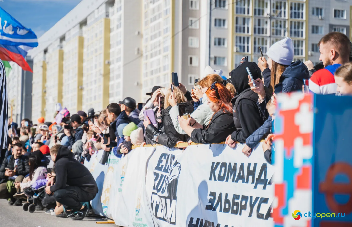 4/10/25 Мировой рекорд по буксировке ракетного комплекса «Тополь-М» @ пр. Октября