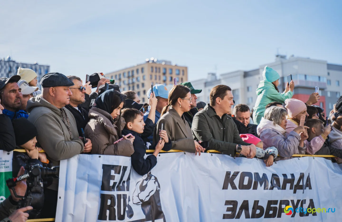 4/10/25 Мировой рекорд по буксировке ракетного комплекса «Тополь-М» @ пр. Октября