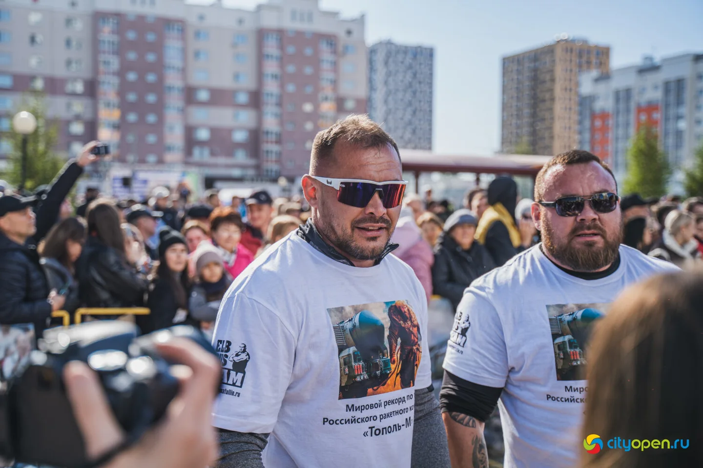 4/10/25 Мировой рекорд по буксировке ракетного комплекса «Тополь-М» @ пр. Октября