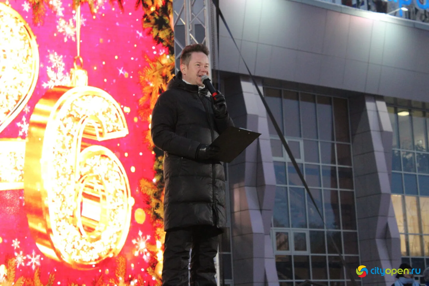 22/12/25 Открытие новогоднего городка на площади перед ГДК