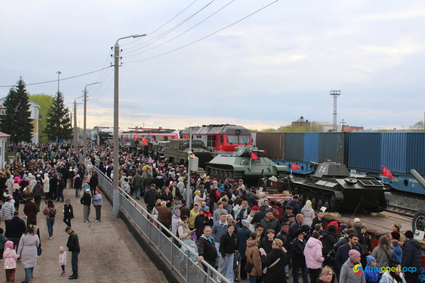 26/04/26 Паровоз Победы в Стерлитамаке | ж/д вокзал