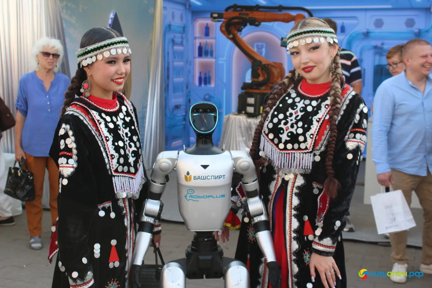 4/09/26 Фестиваль «Купец 2.0», день первый / Открытие «Культурного кода»
