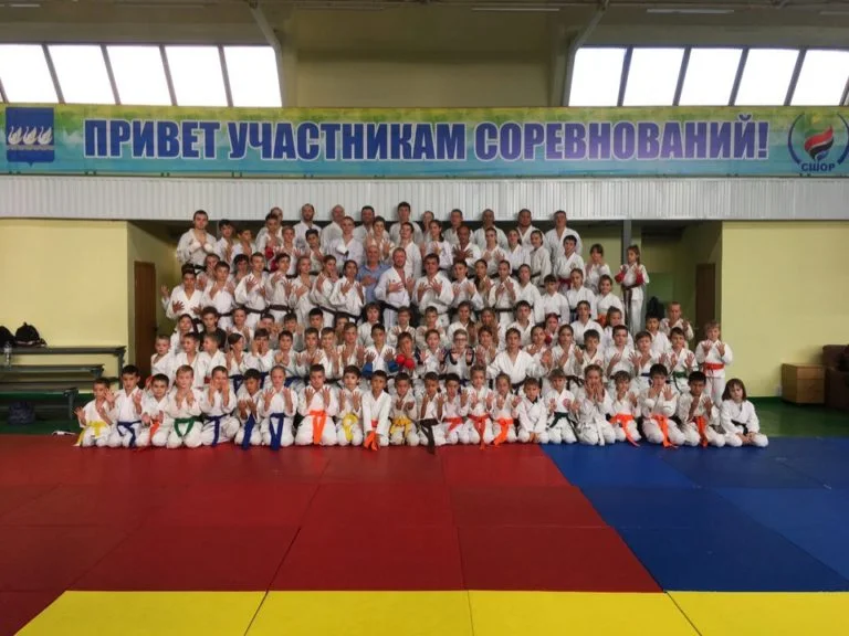 125 спортсменов прошли учебно-тренировочные сборы по каратэ в Стерлитамаке