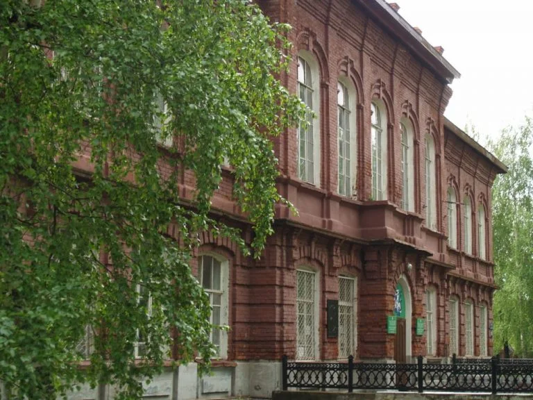В Стерлитамаке в колледже искусств, где студенты устроили бунт, выявили финансовые нарушения