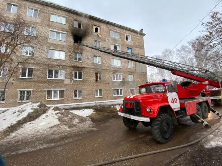 В Стерлитамаке при пожаре в квартире пострадал мужчина
