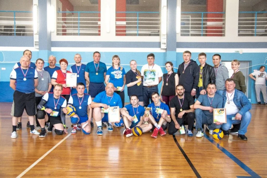 Определены победители чемпионата по волейболу на кубок ГК «ТАУ»