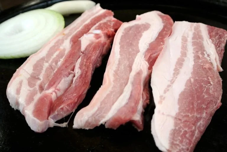 Известно, будут ли из-за карантина по АЧС закрывать мясной отдел на Колхозном рынке в Стерлитамаке