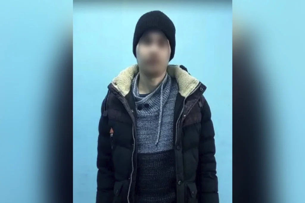 В Стерлитамаке мужчина украл телефон из чужой незапертой квартиры