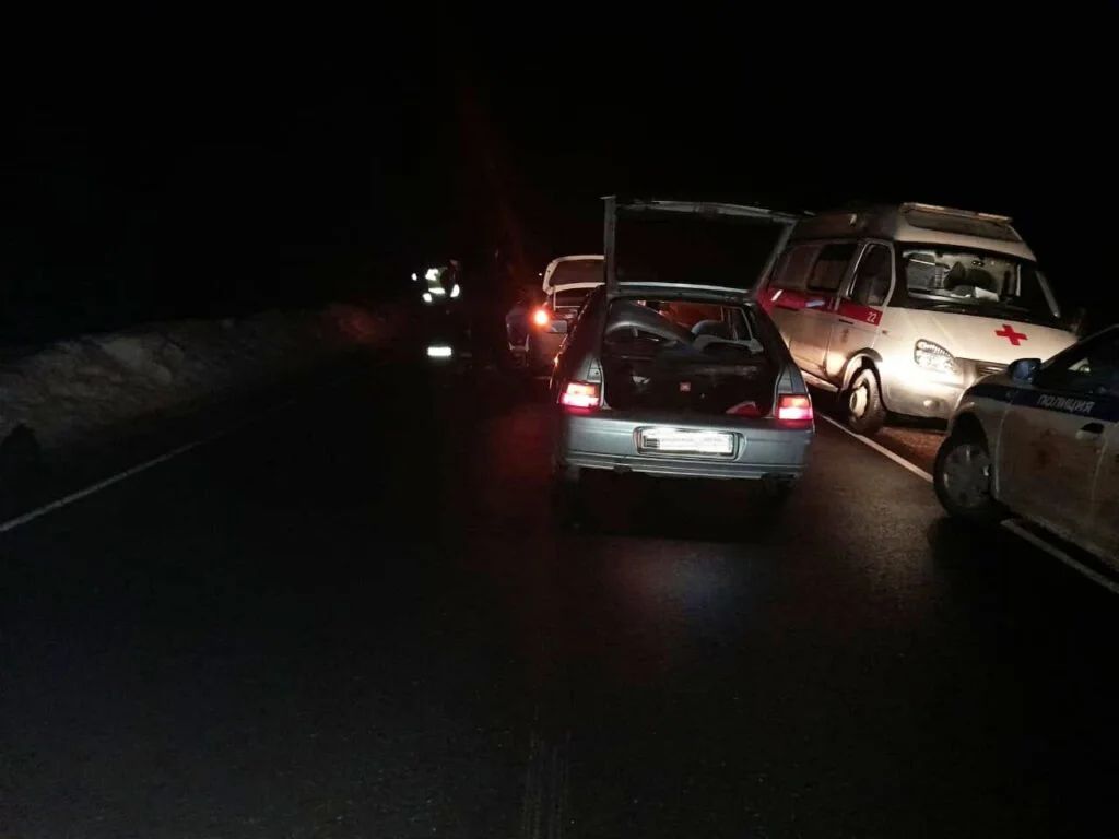 В Стерлитамакском районе пьяный водитель сбил мужчину, менявшего колесо