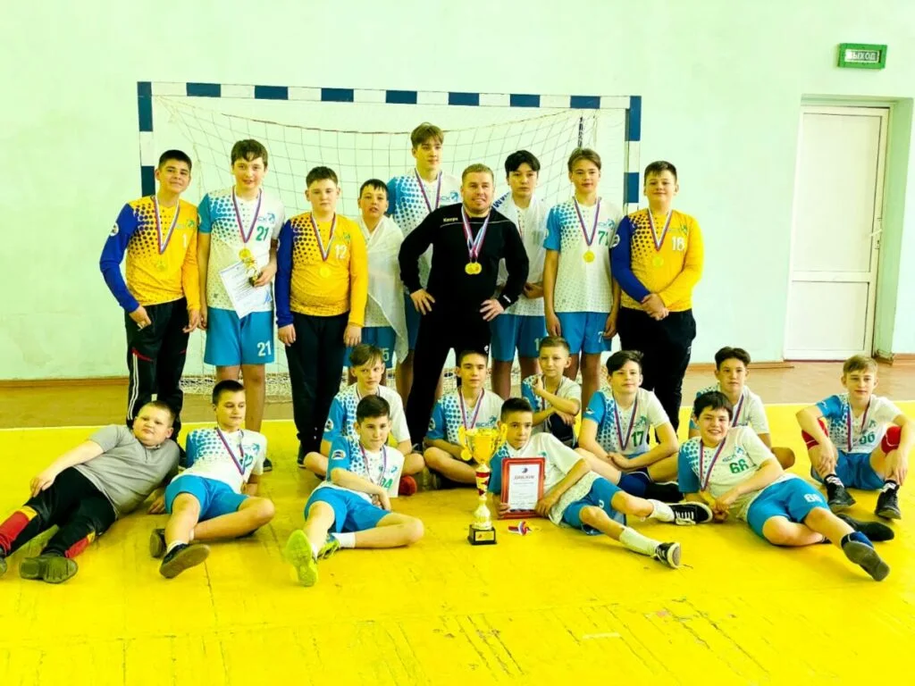 Юные гандболисты из Стерлитамака стали уверенными чемпионами России