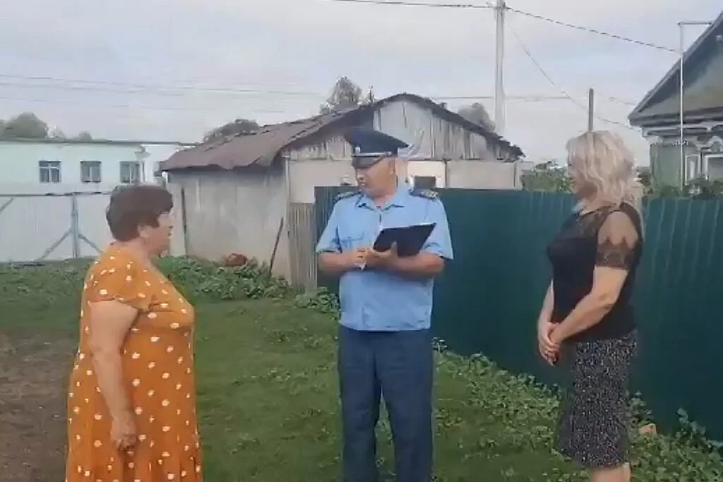 Поставила мясо на плиту и забыла: в Стерлитамакском районе женщину спас от пожара извещатель