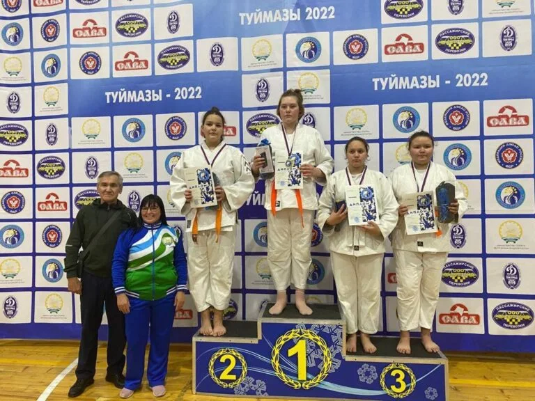 Спортсмены из Стерлитамака завоевали несколько медалей в Межрегиональном турнире по дзюдо