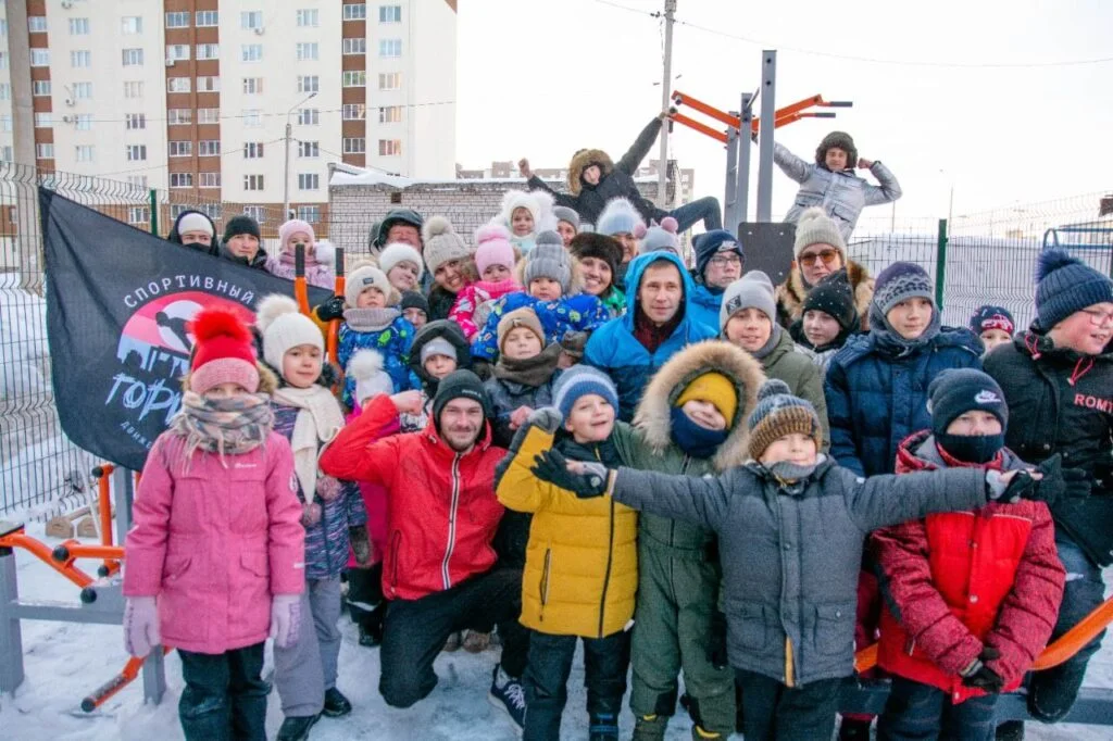 В Стерлитамаке во дворе МКД открылась спортплощадка, установленная по ППМИ