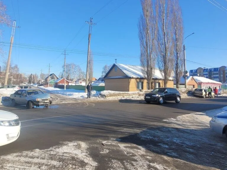 Пояснил, что выпил после: в Стерлитамаке предположительно нетрезвый водитель попал в ДТП