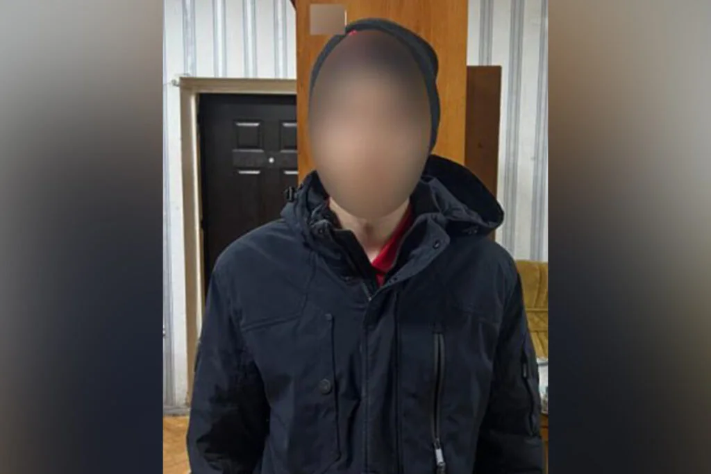 Задержан 17-летний курьер мошенников, которые обманули пенсионеров из Стерлитамака
